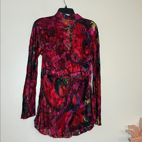 Chico's Silk Red Floral Paisley Burnout Velvet Velour Long Sleeve Top Blouse 1 - Picture 5 of 6